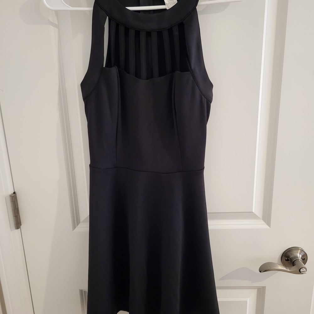Three Hearts Black Sleeveless Mini Dress